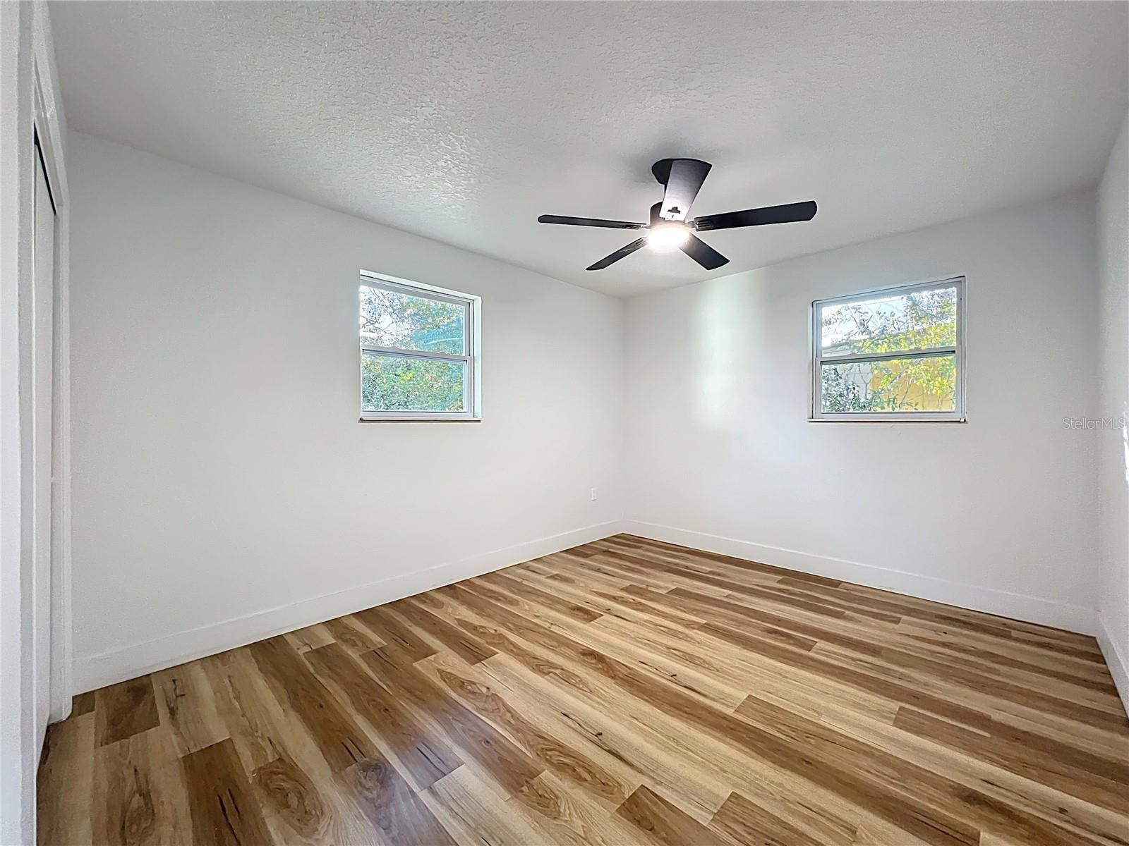 ENGELWOOD PARK - Residential