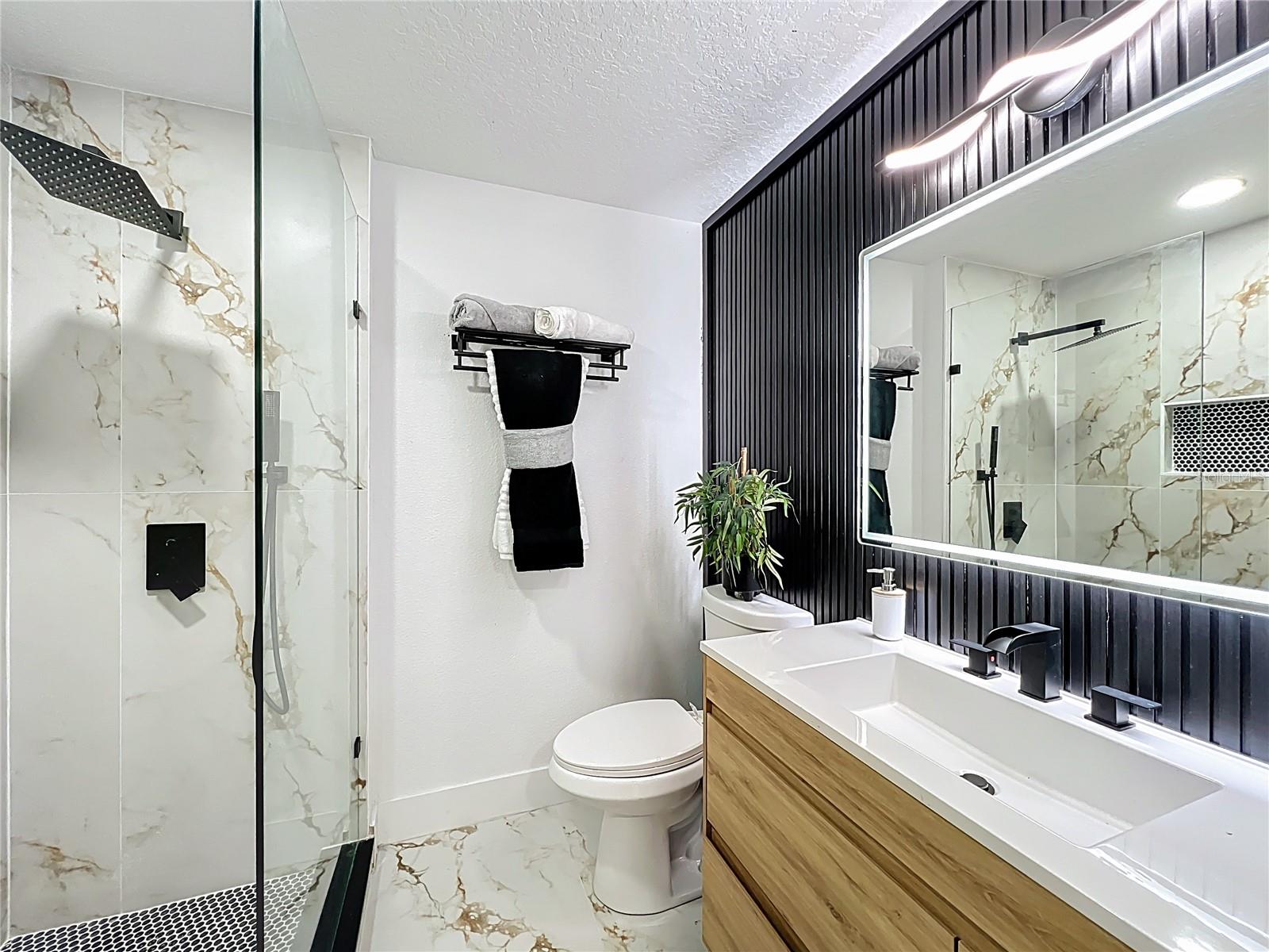 ENGELWOOD PARK - Residential