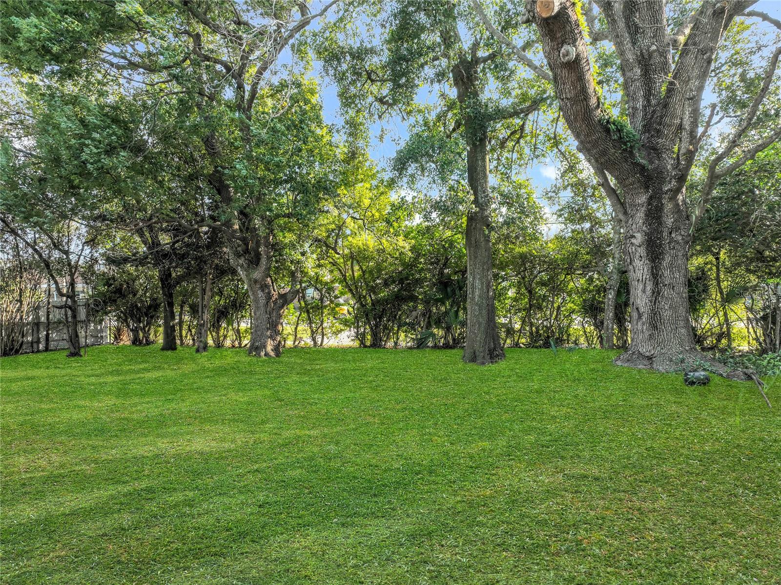 ENGELWOOD PARK - Residential