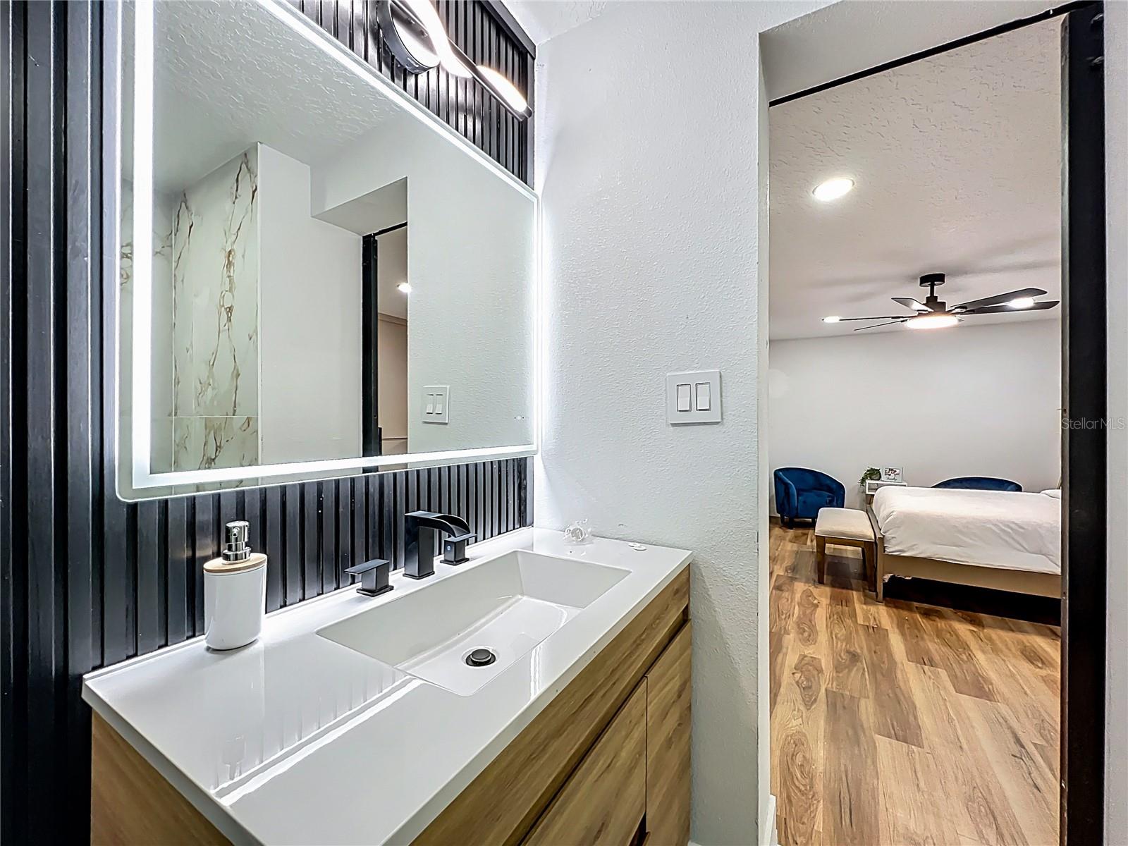 ENGELWOOD PARK - Residential