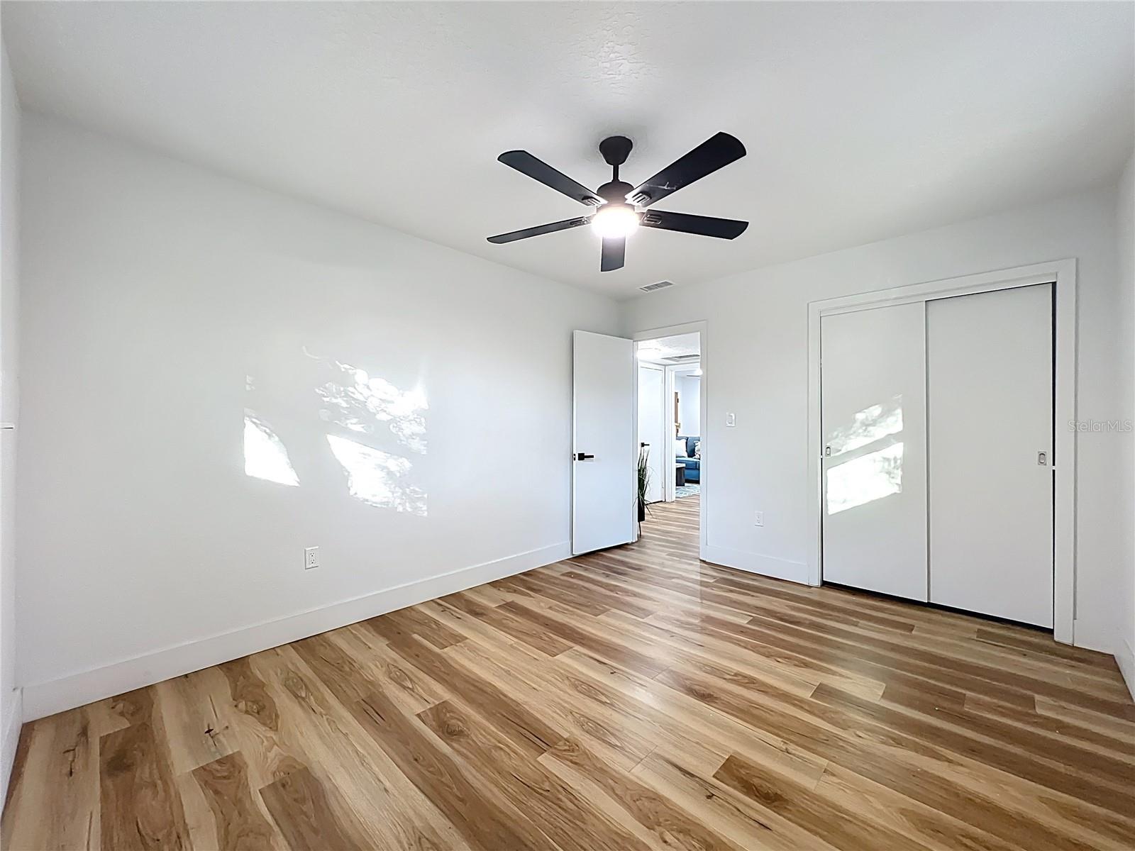 ENGELWOOD PARK - Residential