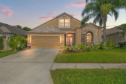 Photo of 6631 Boulder Run Loop, Wesley Chapel, FL 33545 (MLS # TB8405574)