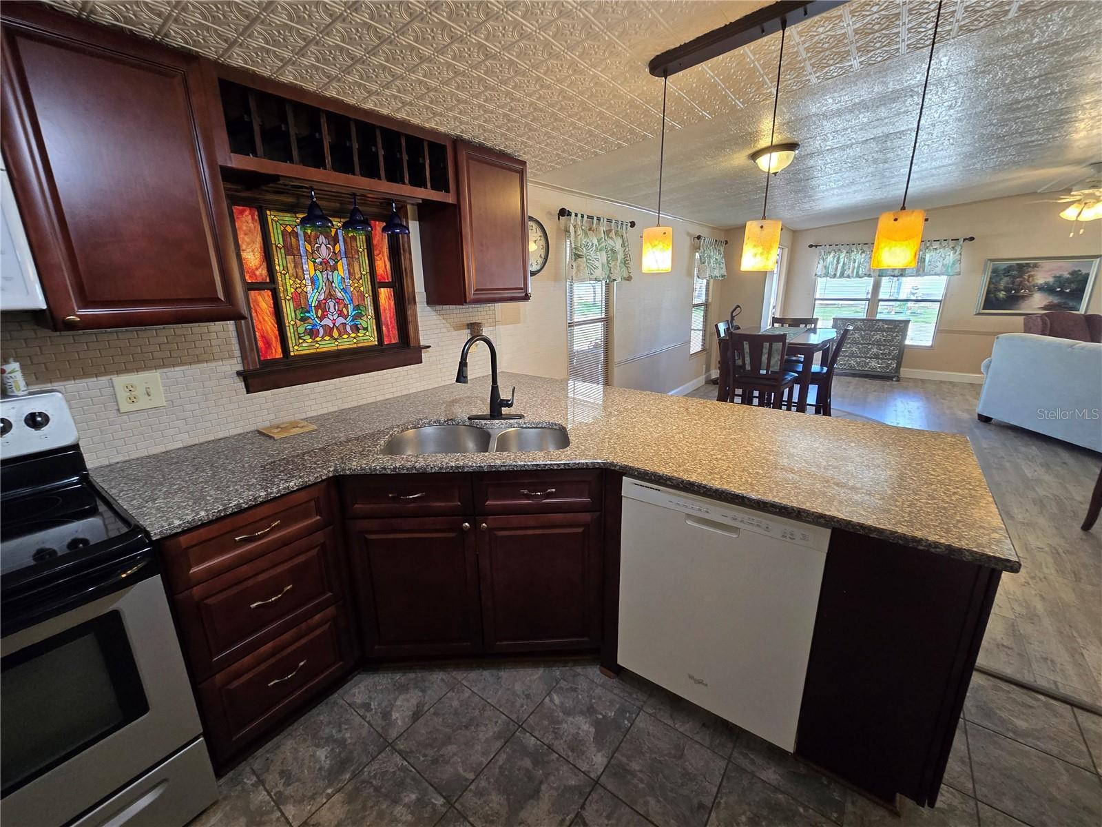 NATURES EDGE RESORT PH 01 - Residential