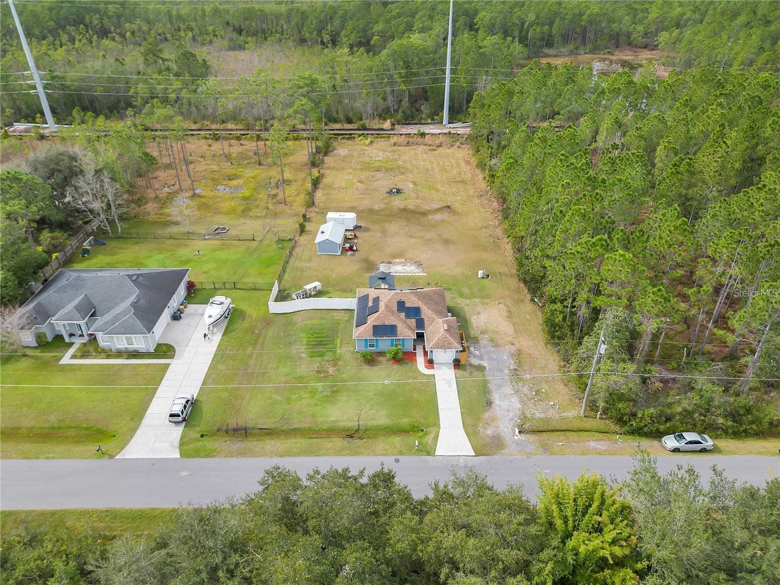 One Acre, NO HOA... here you have space for your boat, jet ski, trailer or simply to enjoy the space. Great Floor Plan with 3 Bedrooms and 2 Bathrooms.