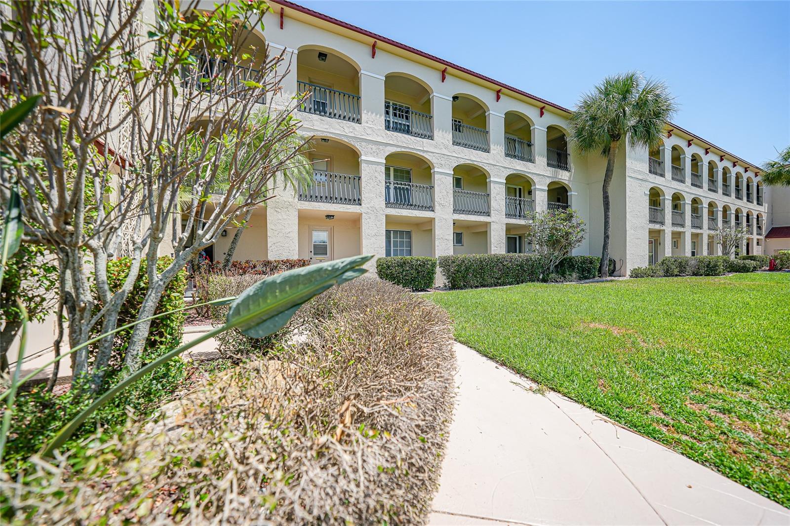 1 COLONY POINT DRIVE A10