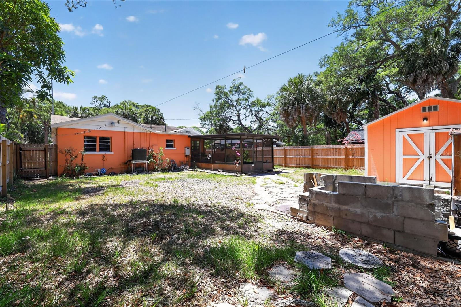 PALLANZA PARK REP - Residential