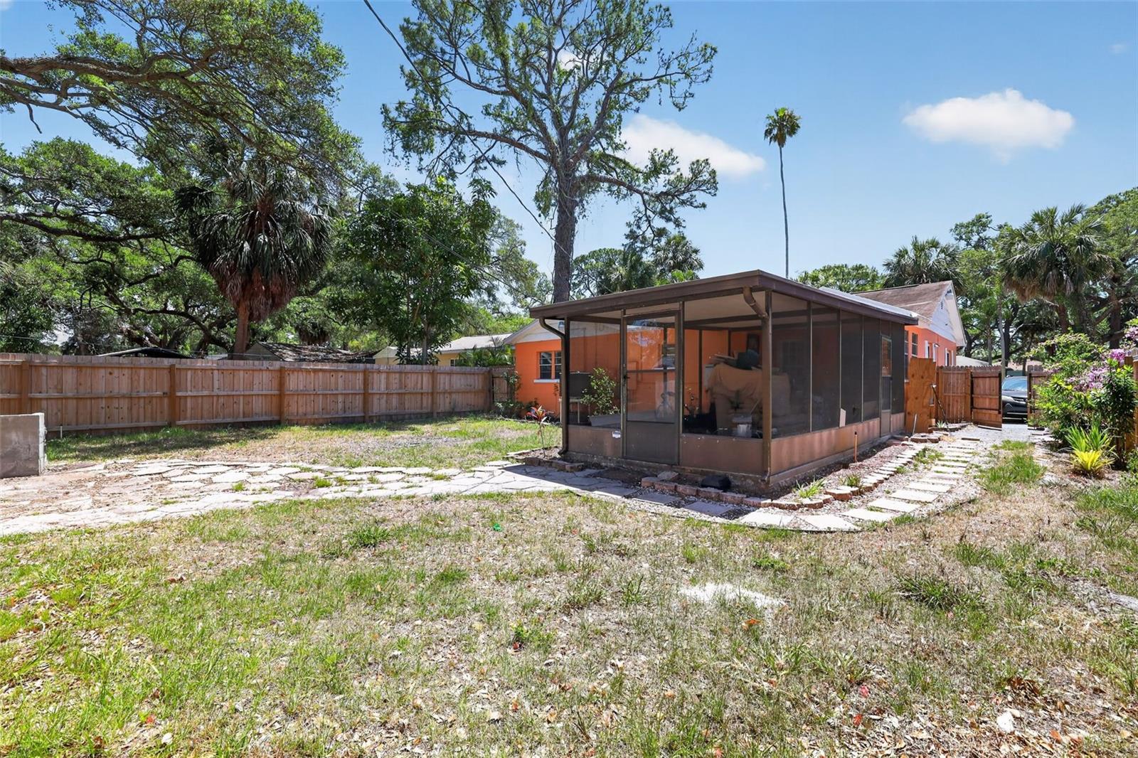 PALLANZA PARK REP - Residential