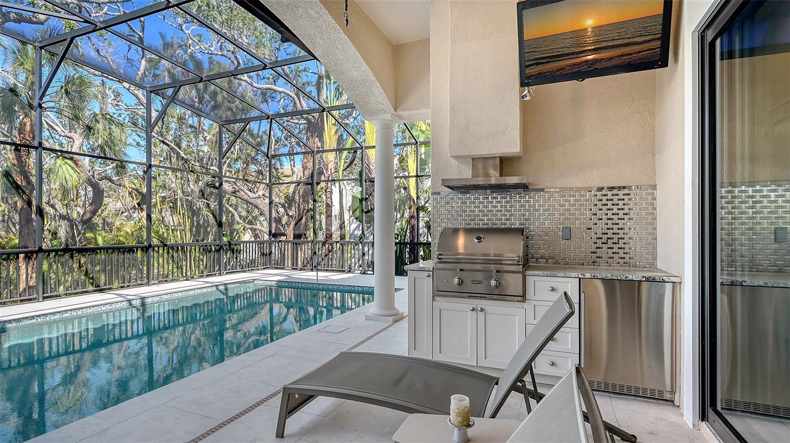 BAY ISLES - Residential