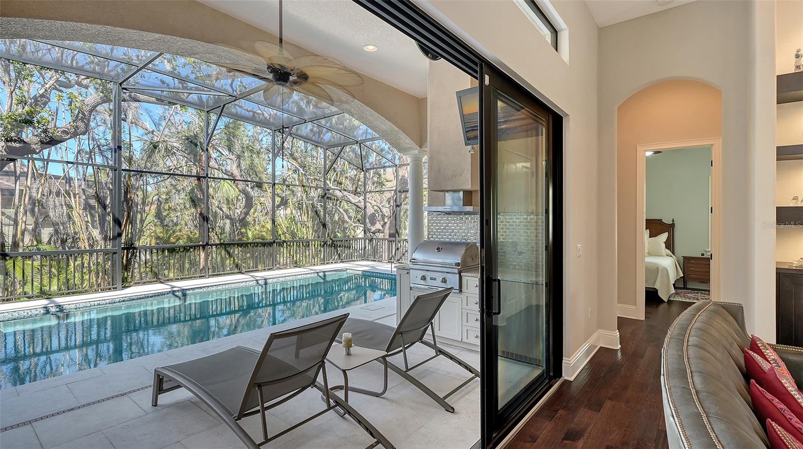 BAY ISLES - Residential