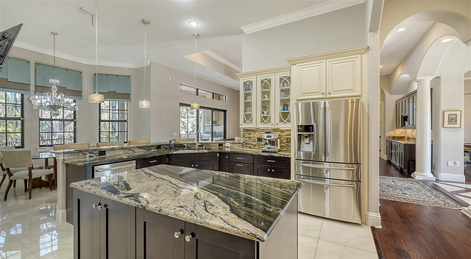 BAY ISLES - Residential