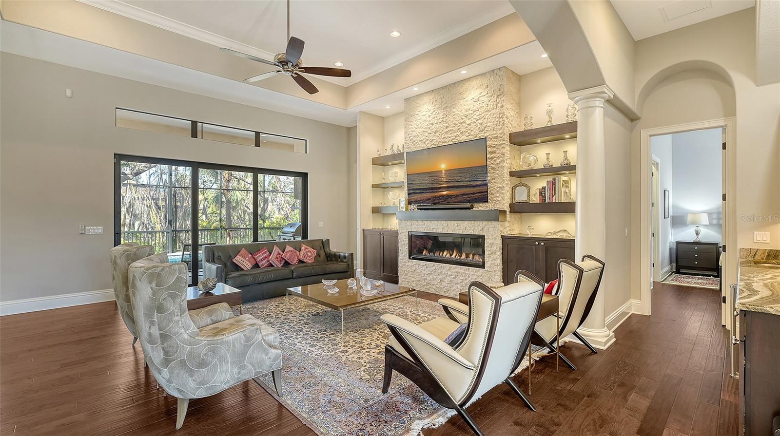 BAY ISLES - Residential