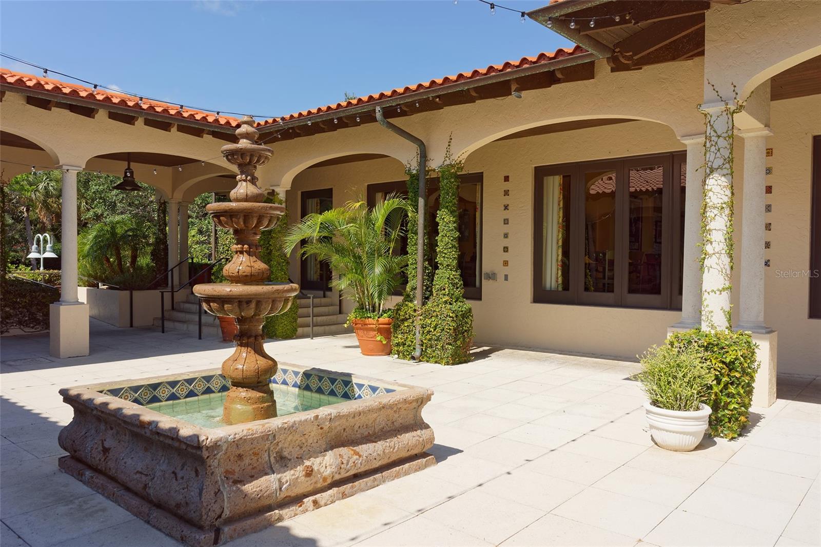 BAY ISLES - Residential