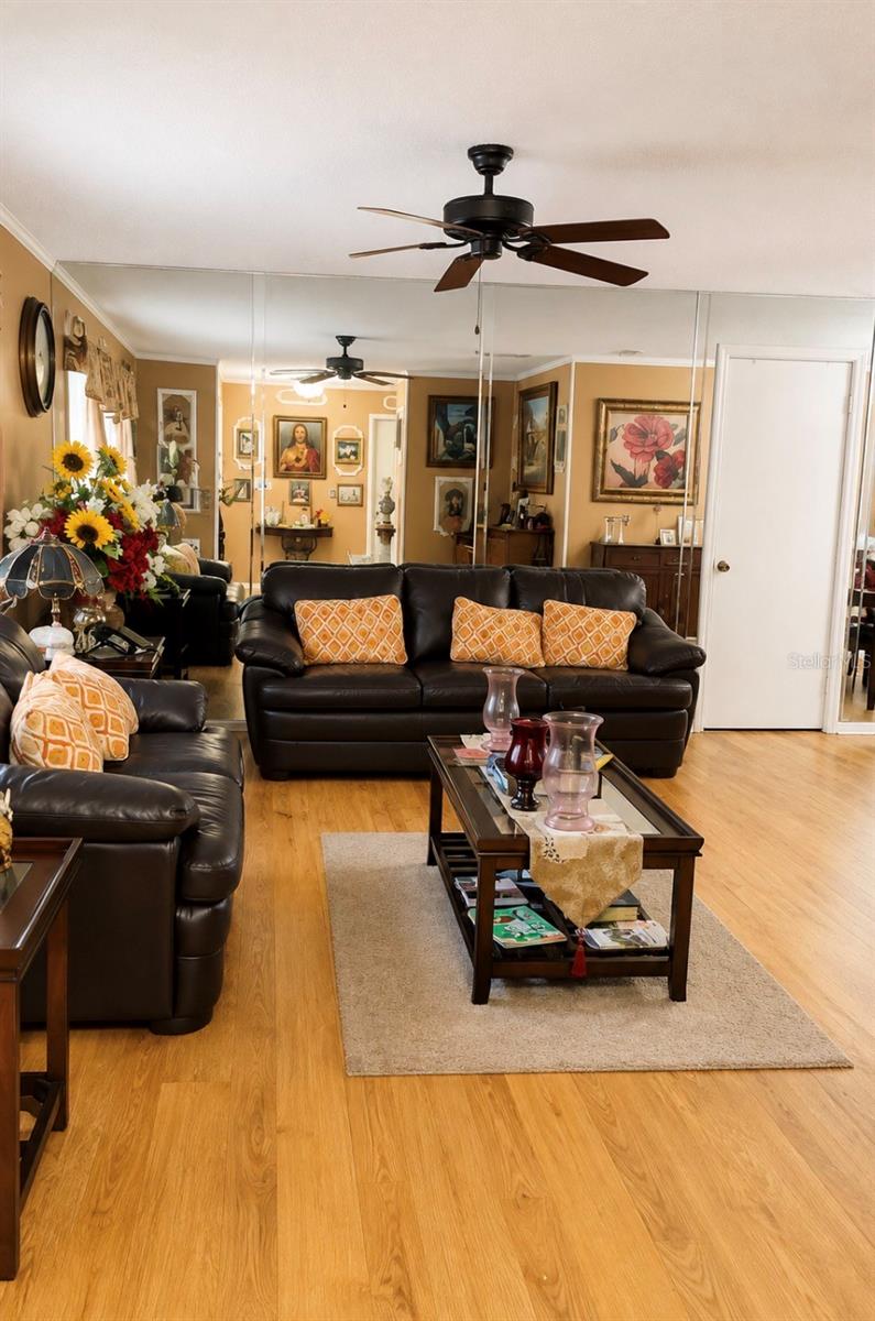 1012 FOREST CIRCLE