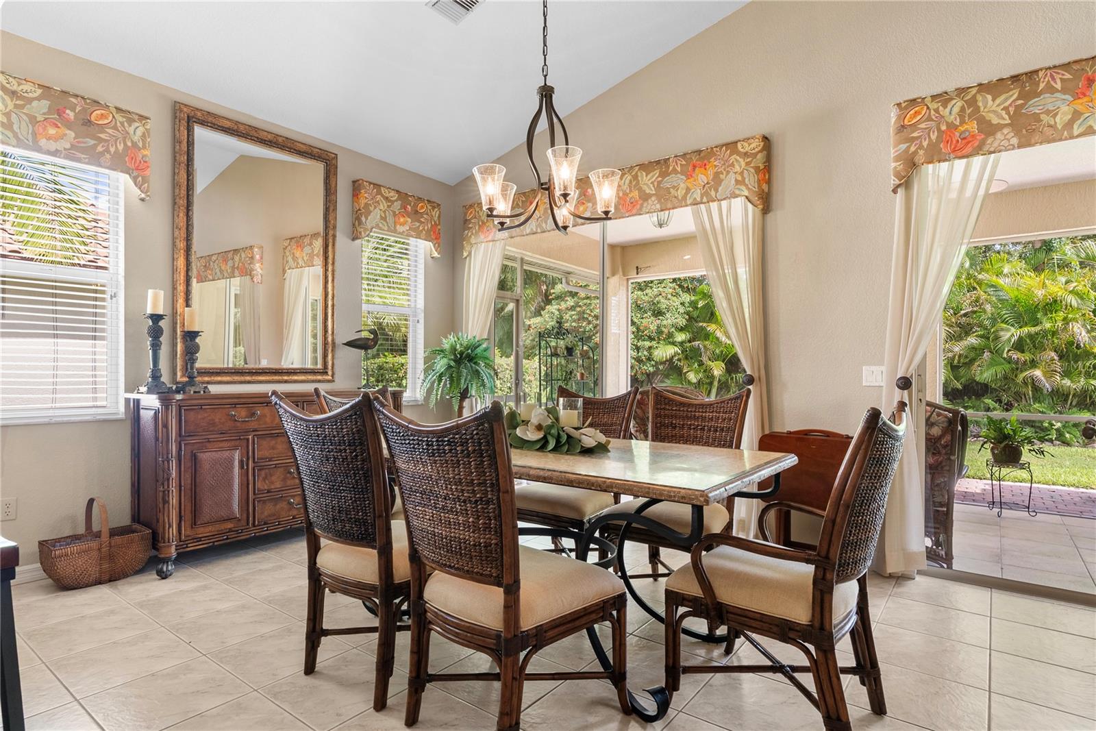 Search Properties for Sale 3 116 GRAND OAK CIRCLE