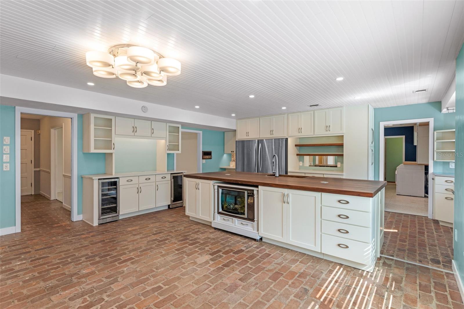 DOMMERICH HILLS FIFTH ADD - Residential