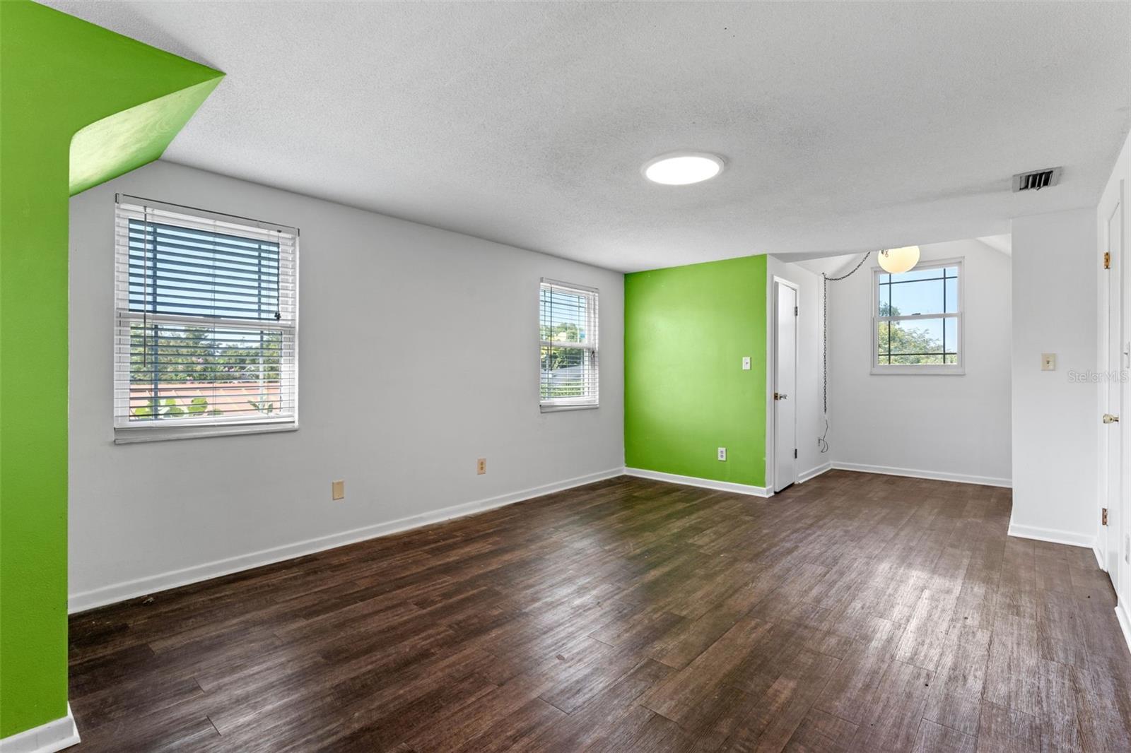 DOMMERICH HILLS FIFTH ADD - Residential