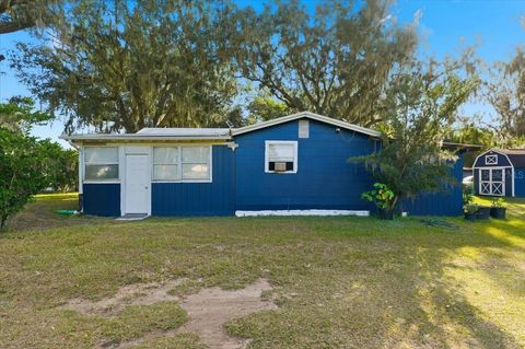 800 HICKORY LANE E FORT MEADE FL 33841