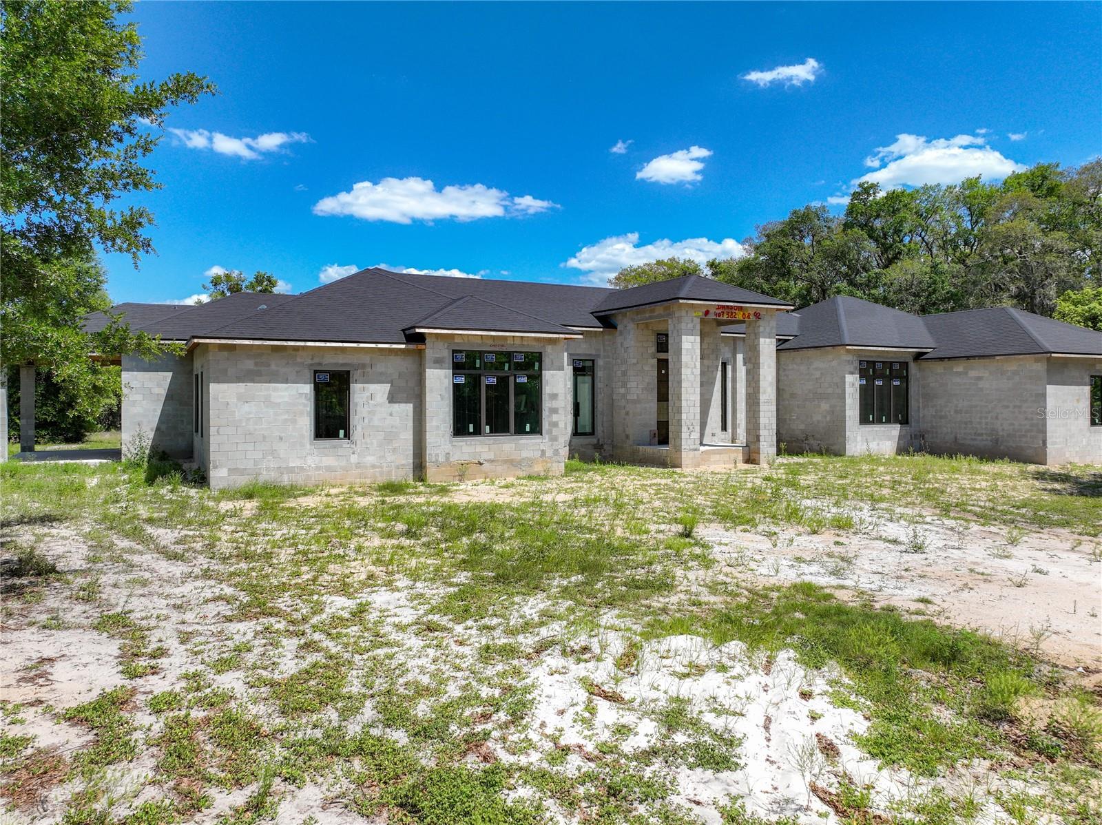 5195 SOUTHERN OAKS COURT