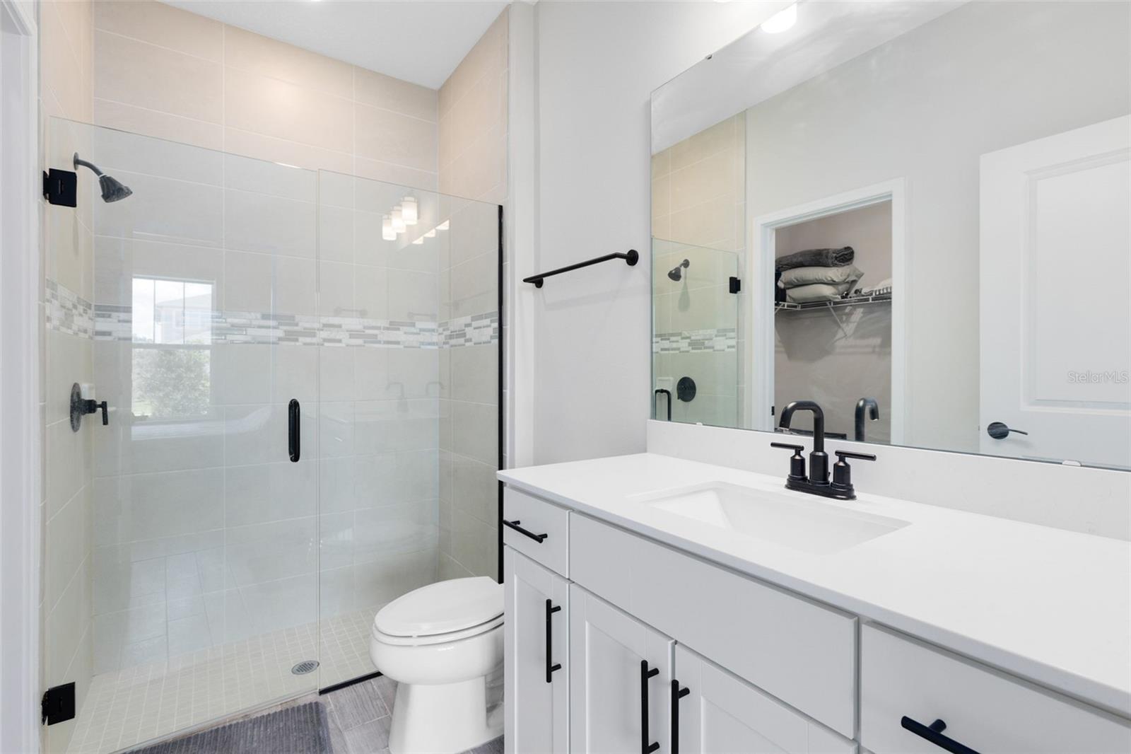 SPLIT OAK RESERVE - Residential