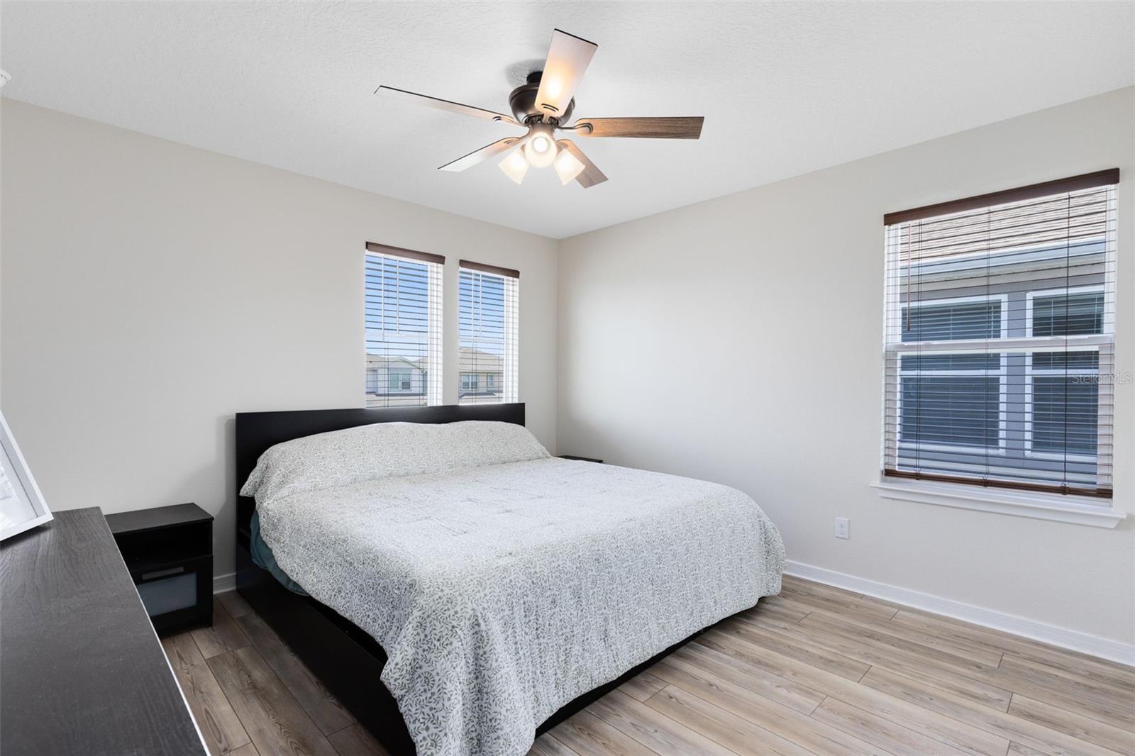 SPLIT OAK RESERVE - Residential