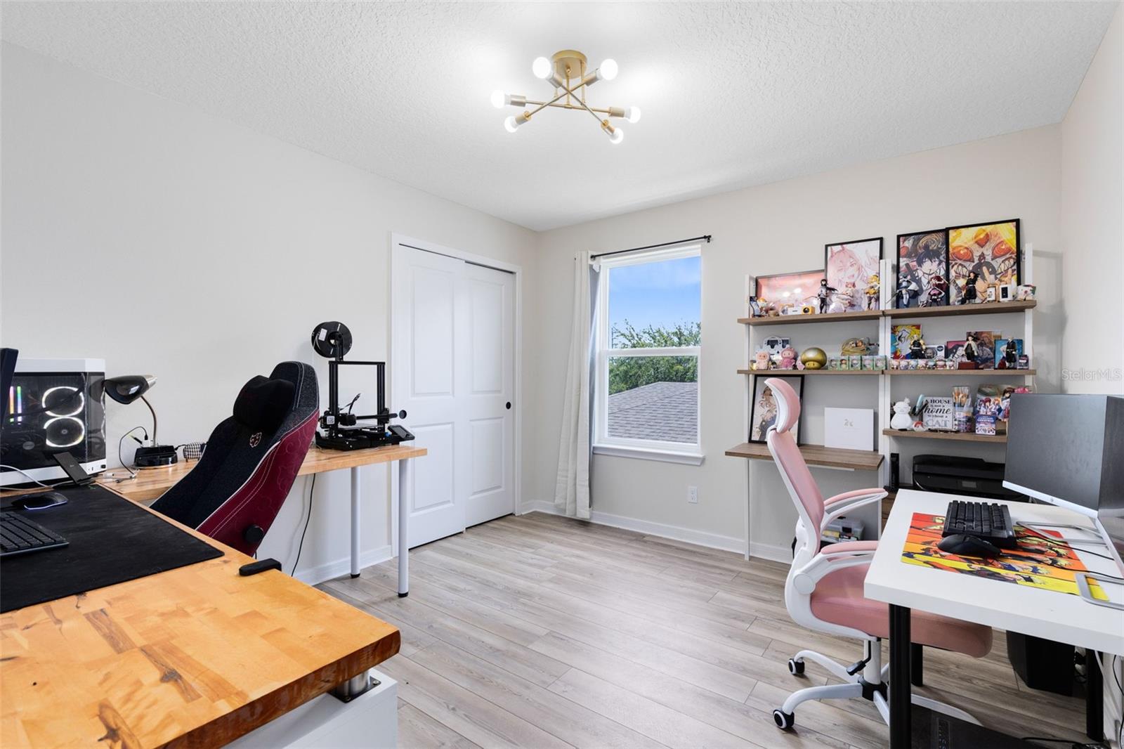 SPLIT OAK RESERVE - Residential