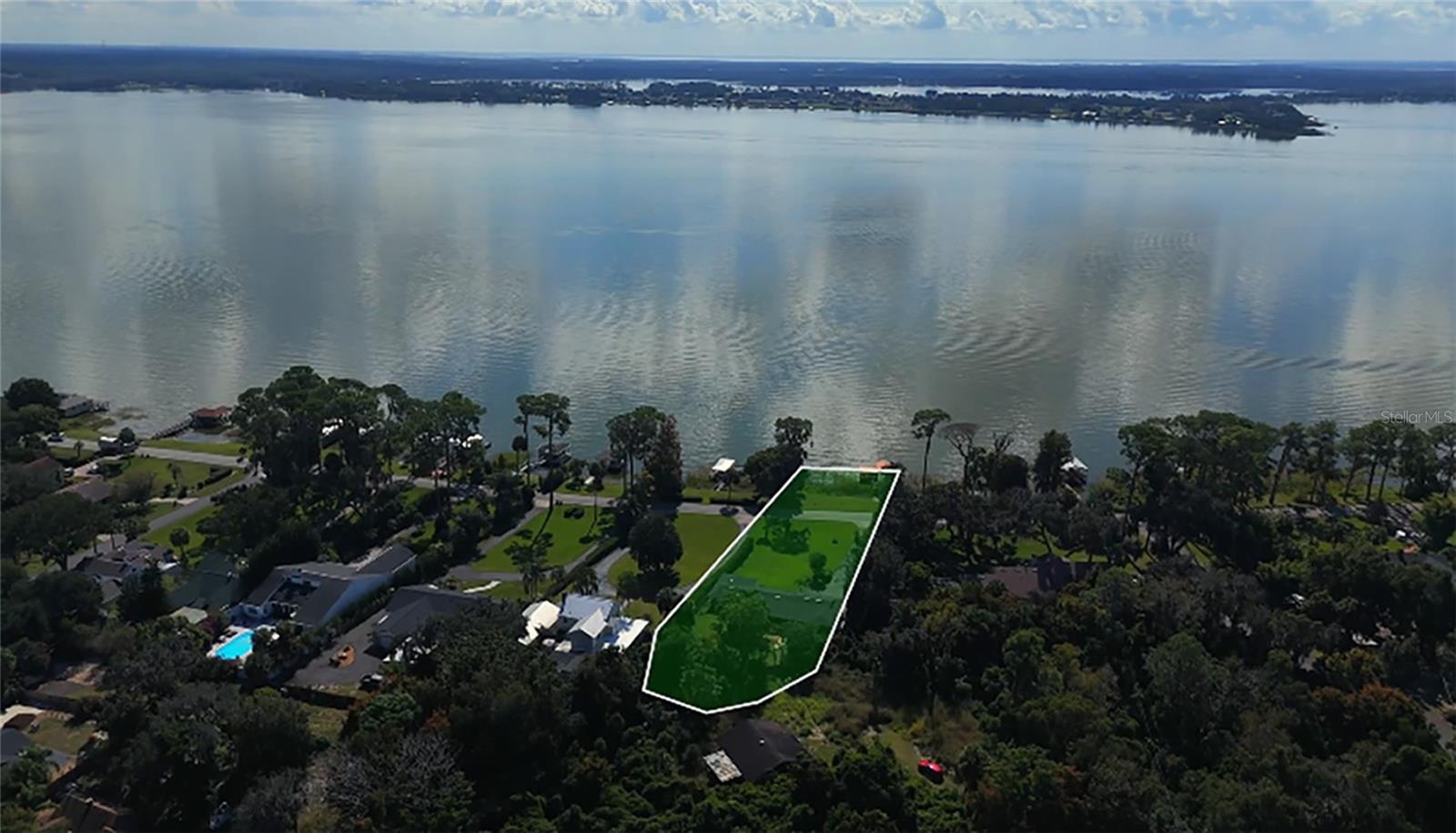 DORA MANOR - Residential