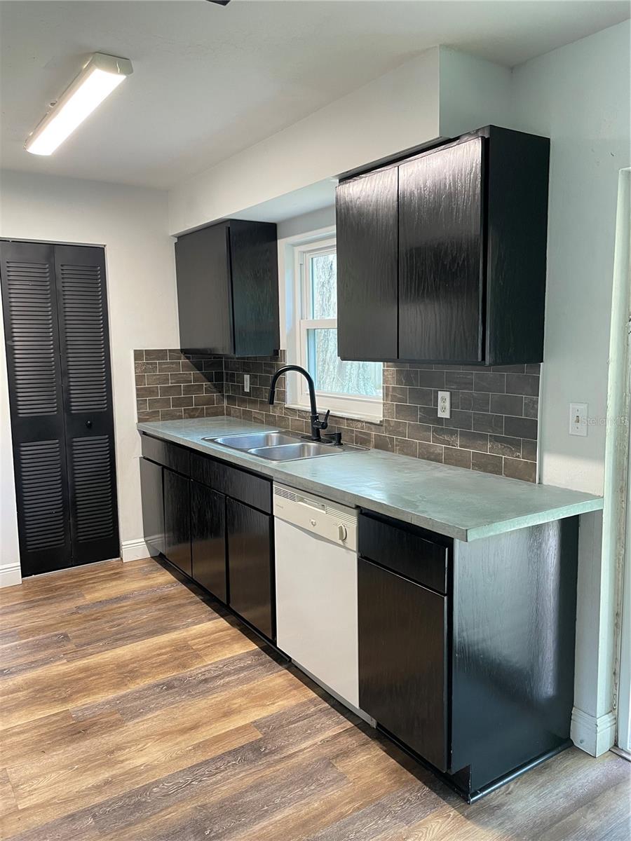 11984 SE 95TH TERRACE