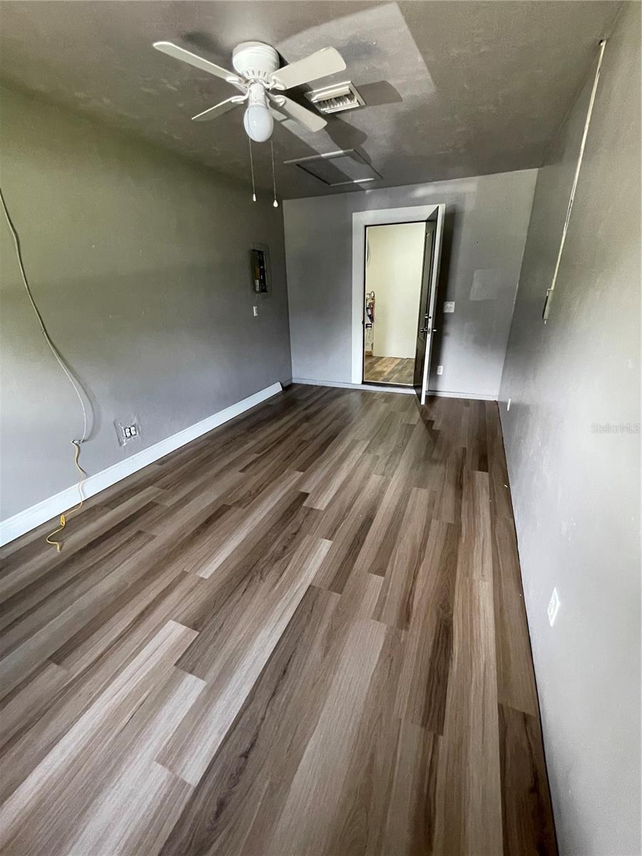 BELLEVIEW HILLS - Residential