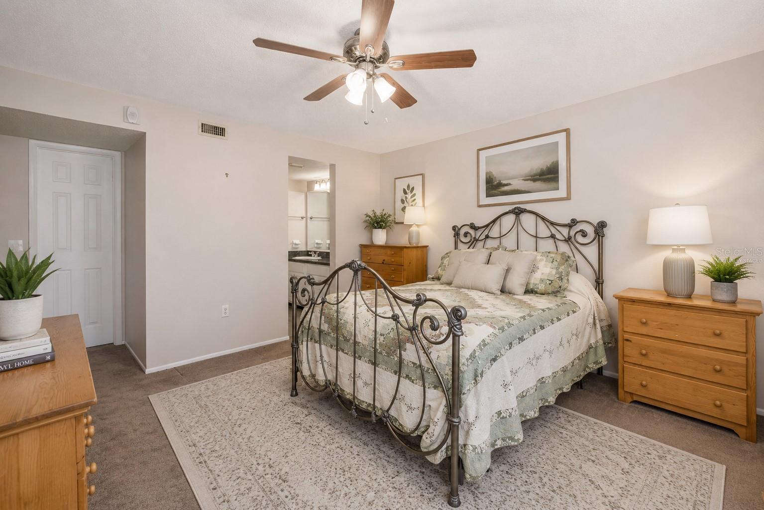 EAST LAKE WOODLANDS - Residential