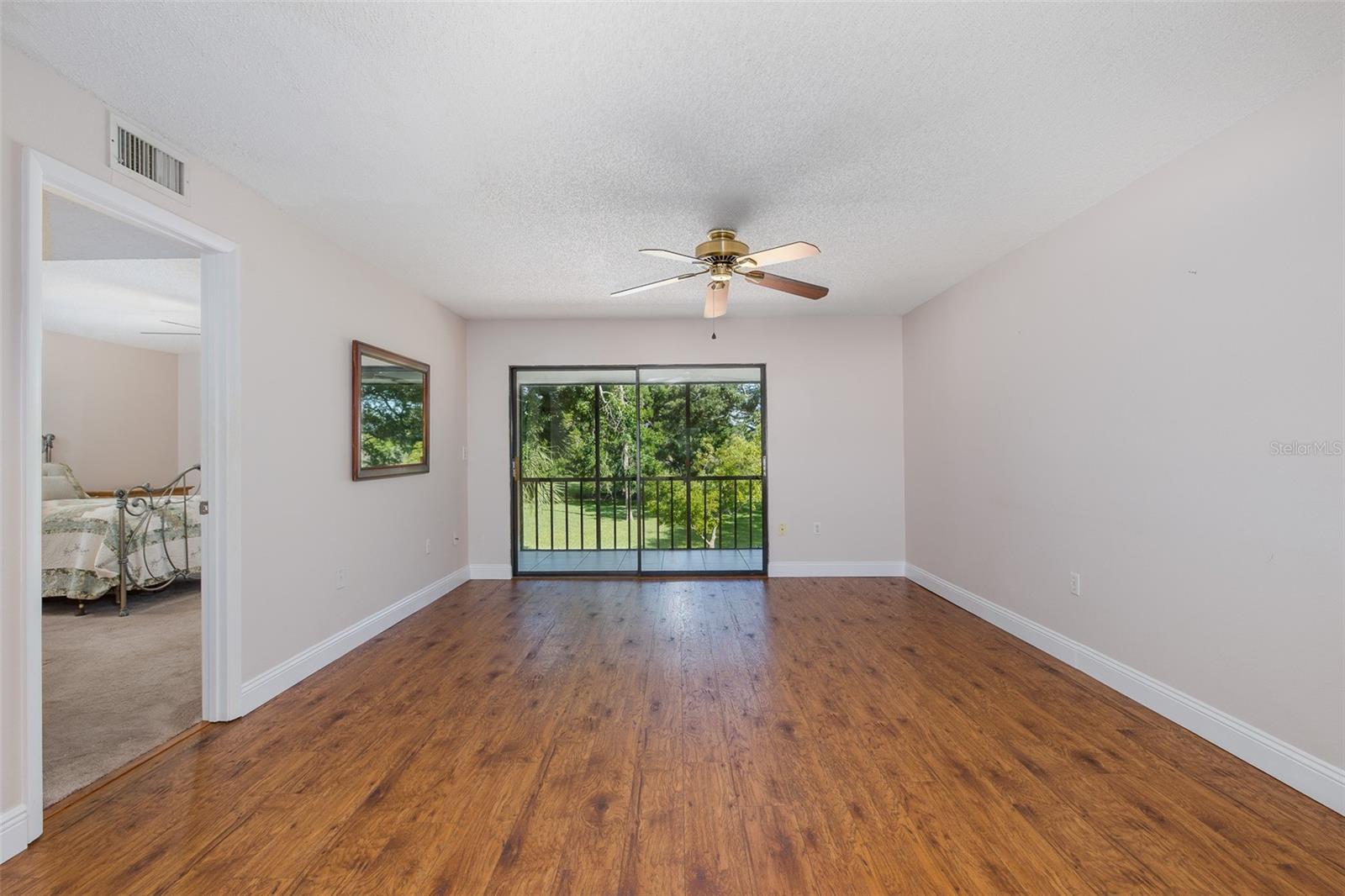 EAST LAKE WOODLANDS - Residential