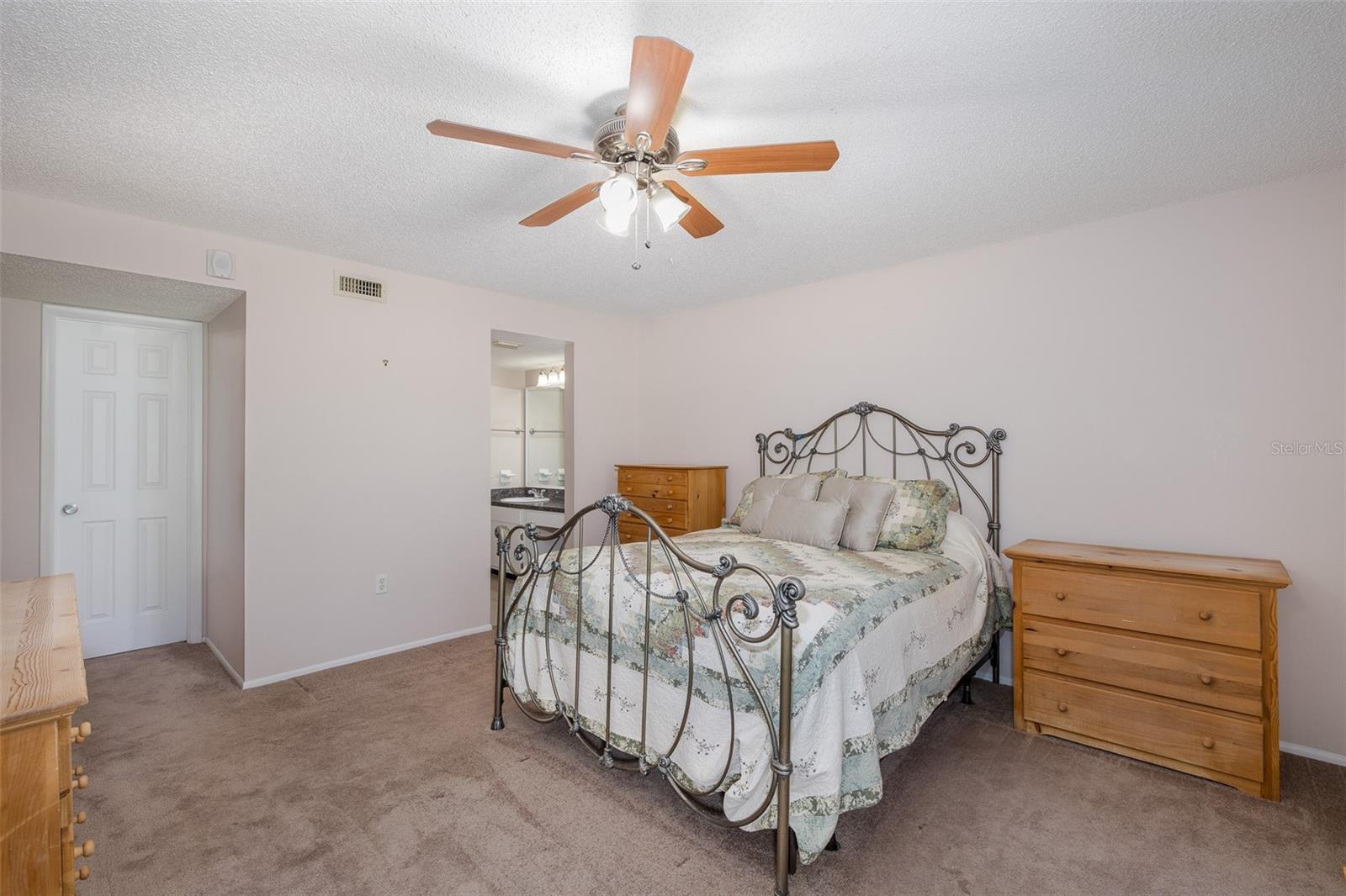 EAST LAKE WOODLANDS - Residential