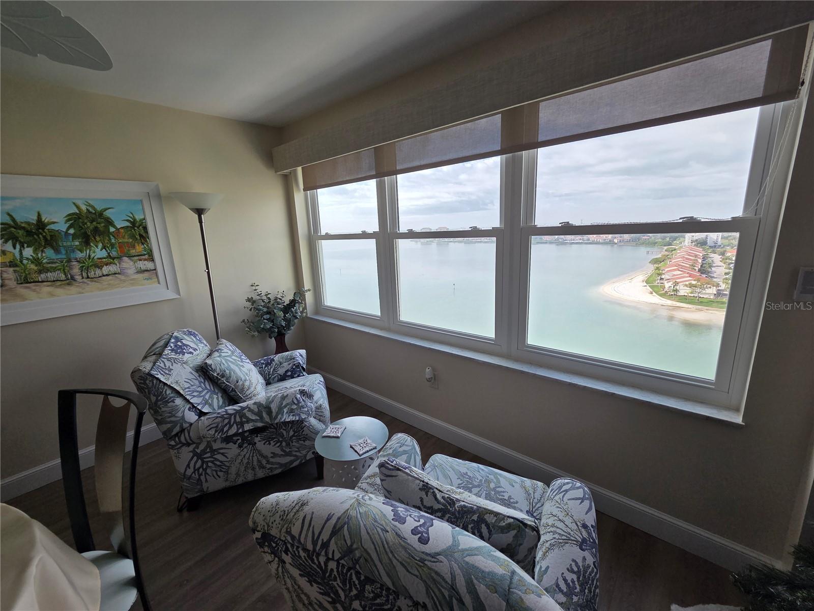 BAYWAY ISLES POINT BRITTANY FOUR - Residential