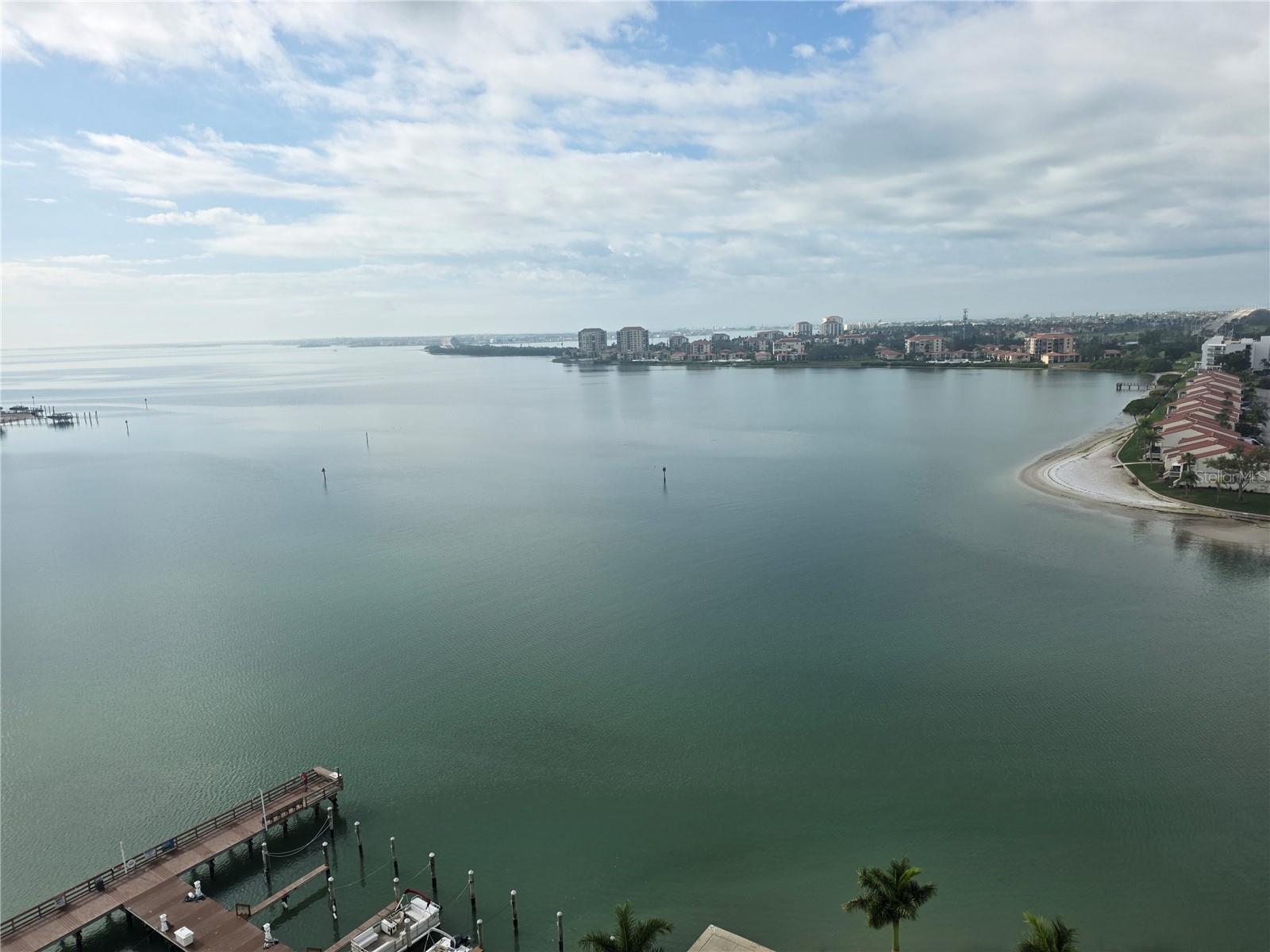 BAYWAY ISLES POINT BRITTANY FOUR - Residential