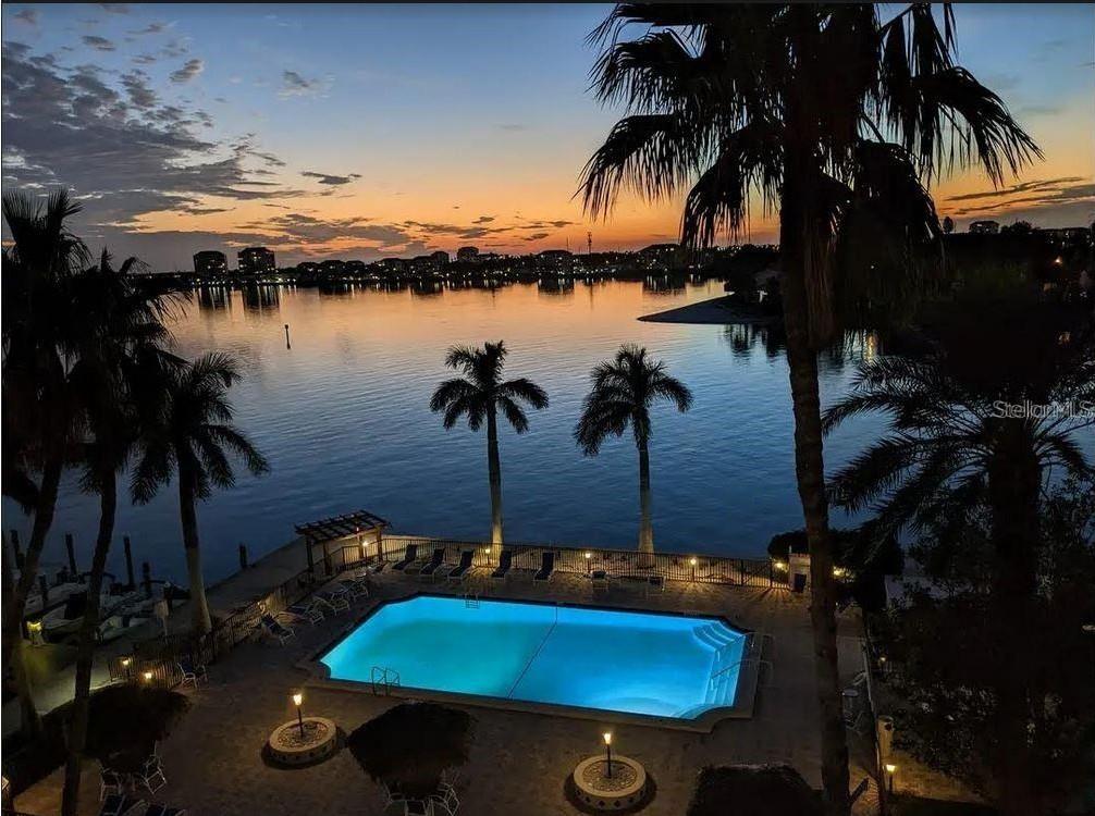 BAYWAY ISLES POINT BRITTANY FOUR - Residential