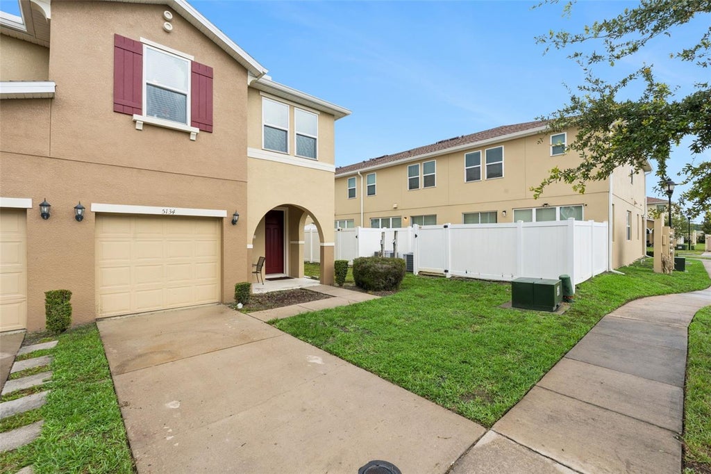 Photo of 5134 Adelaide Drive, Kissimmee, FL 34746 (MLS # S5156970)