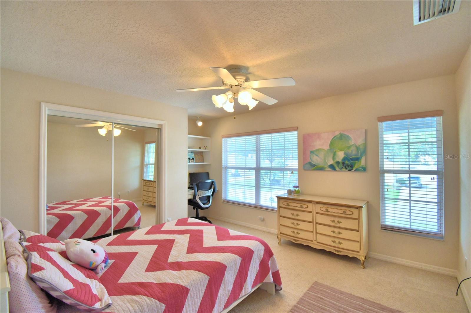 HAMILTON POINTE - Residential