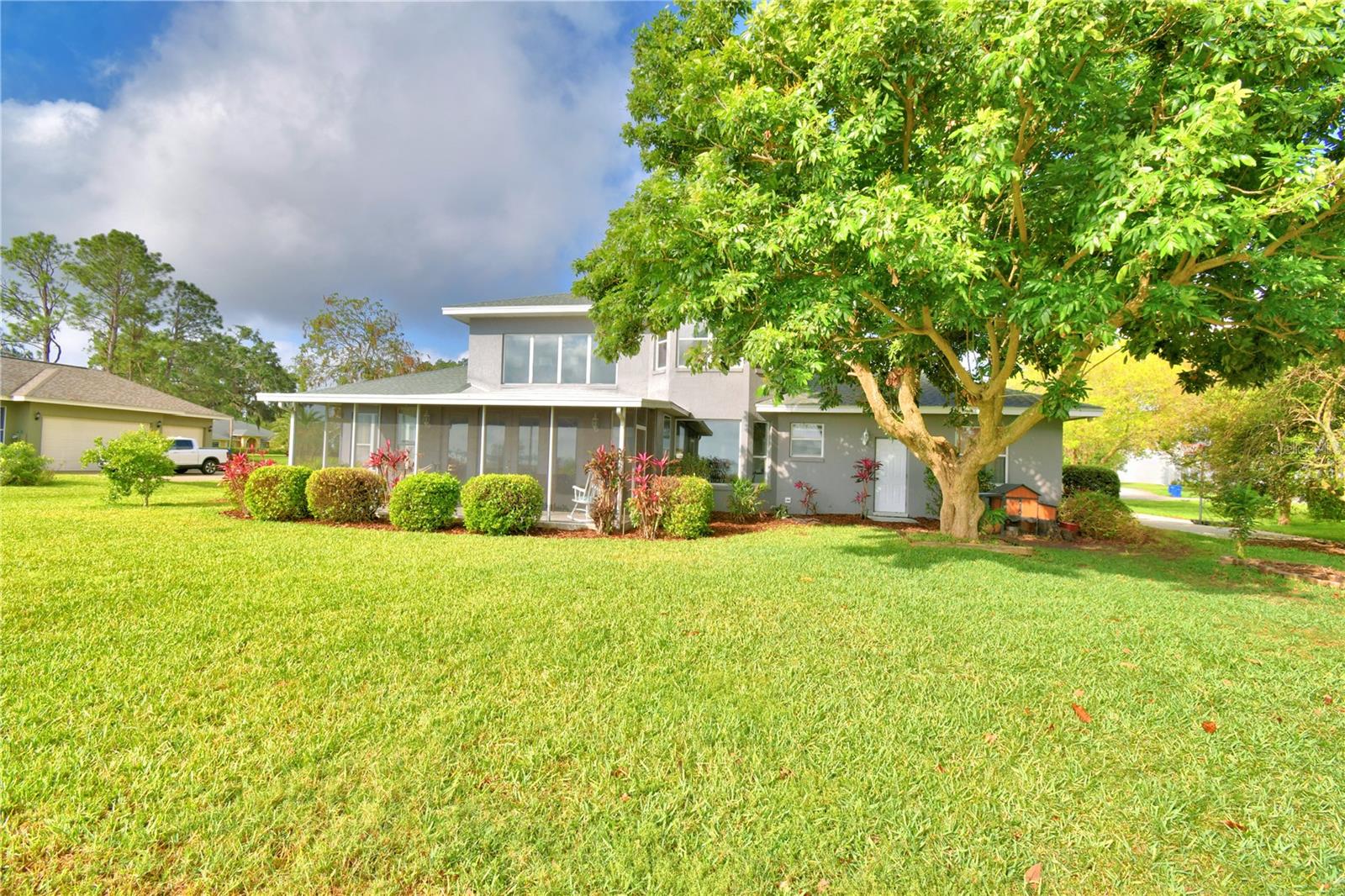 329 HAMILTON SHORES DRIVE NE