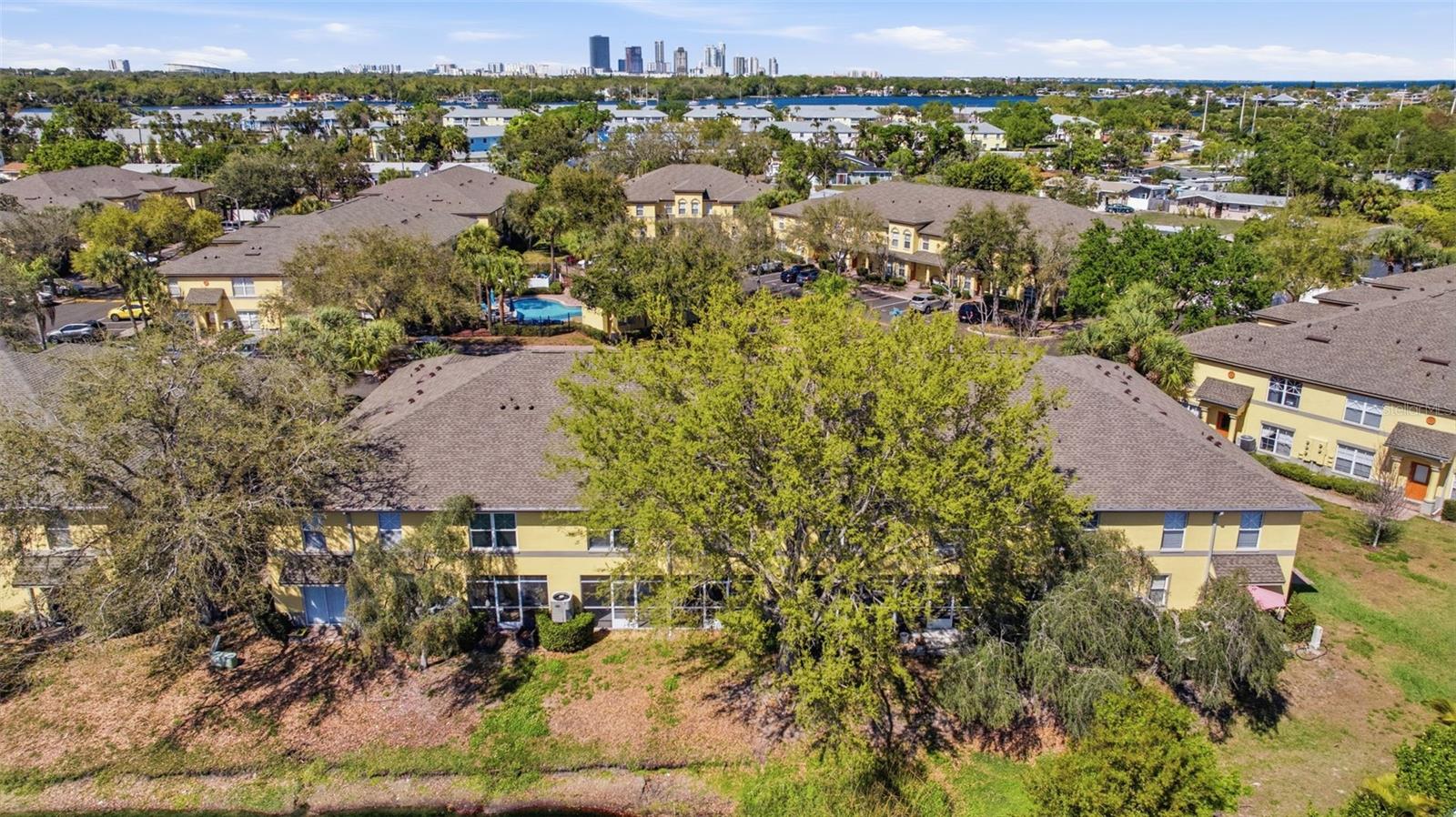 COQUINA KEY TWNHMS - Residential