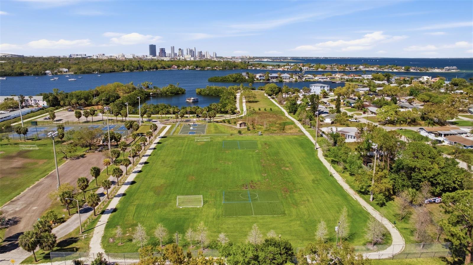 COQUINA KEY TWNHMS - Residential