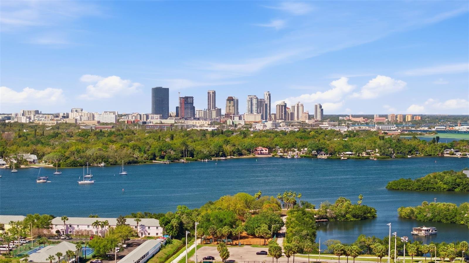 COQUINA KEY TWNHMS - Residential