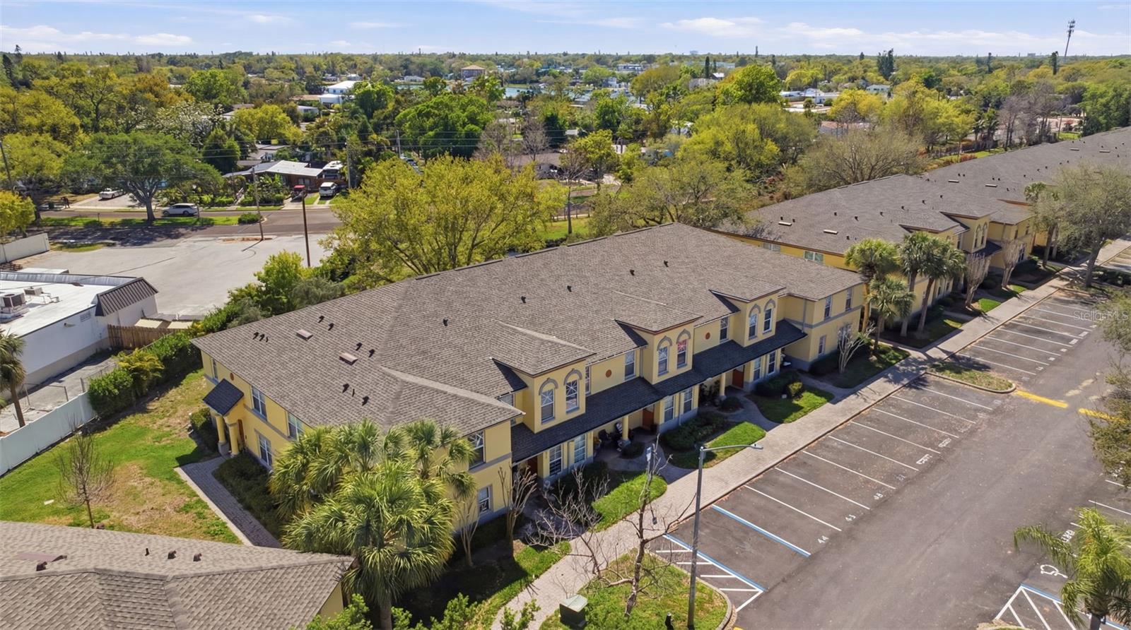 COQUINA KEY TWNHMS - Residential