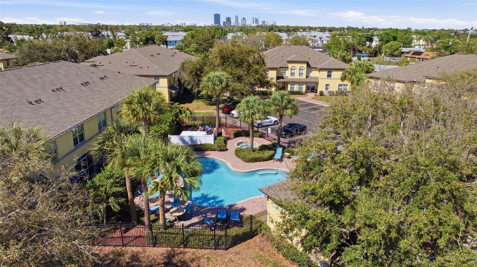 COQUINA KEY TWNHMS - Residential