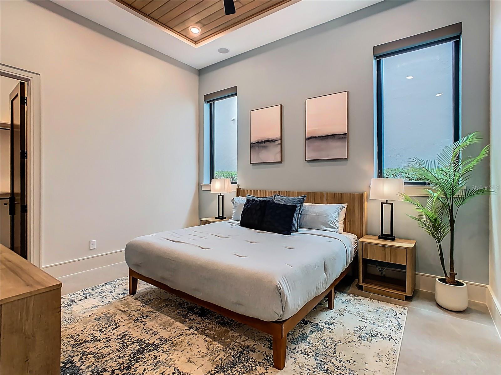 REUNION WEST VLGS NORTH - Residential