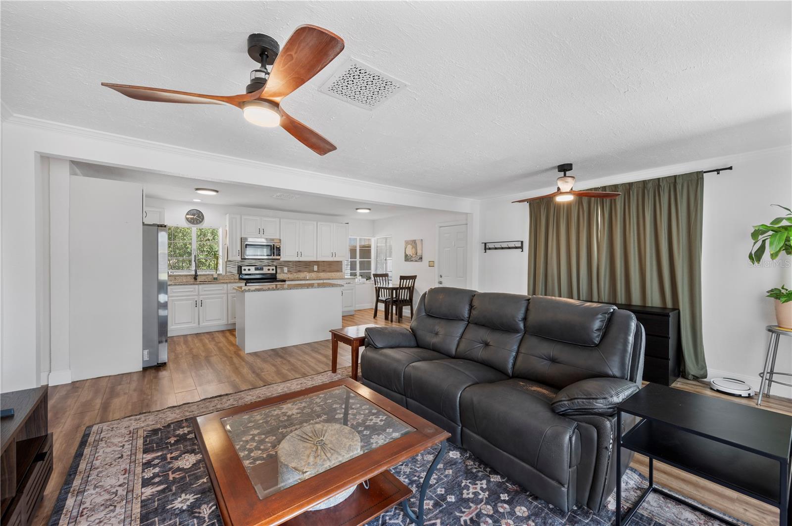 ARIANA HILLS - Residential