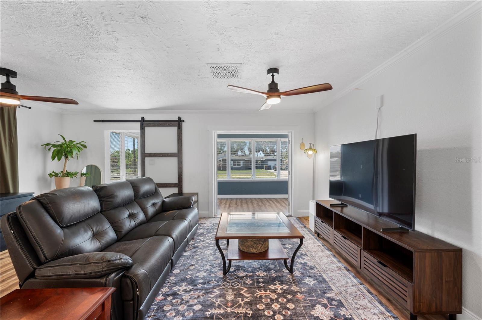 ARIANA HILLS - Residential