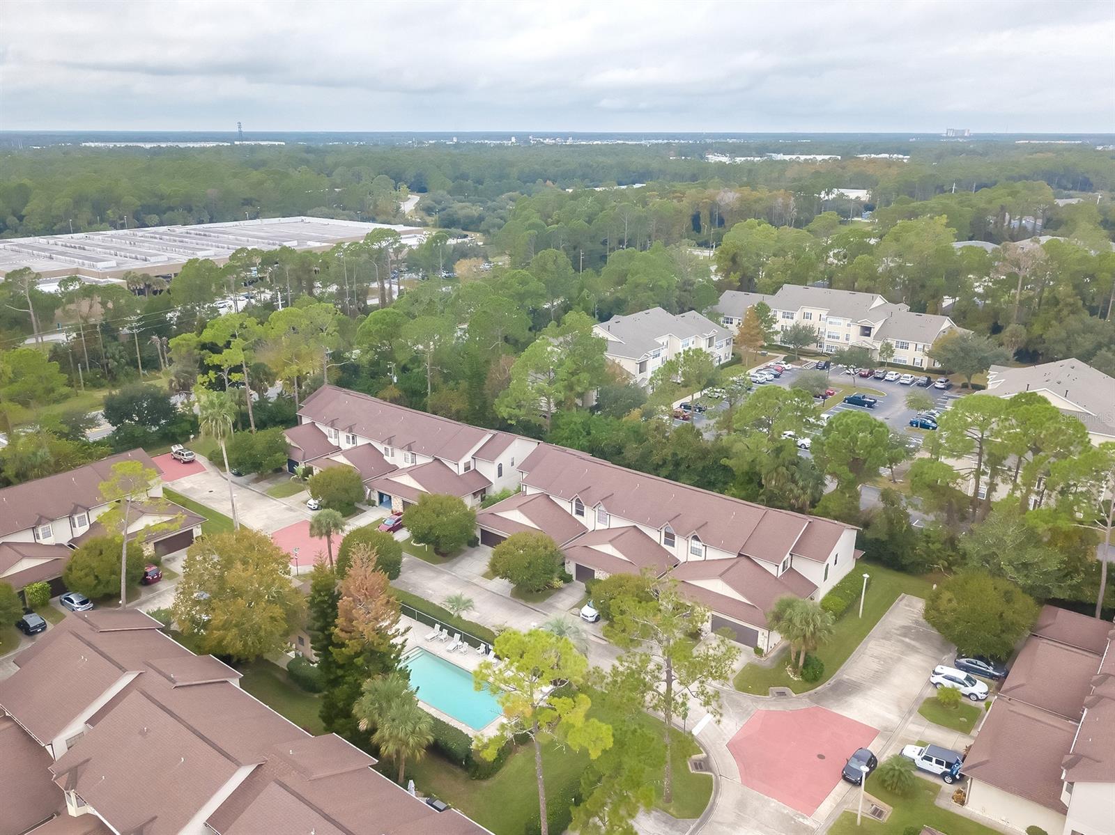 Sunset Pines Twnhms - Residential