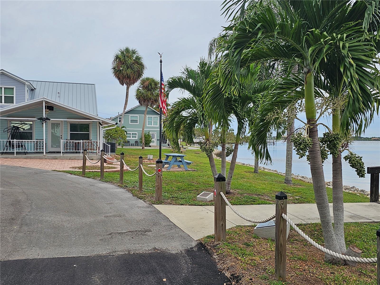 BRADEN CASTLE PARK - Residential