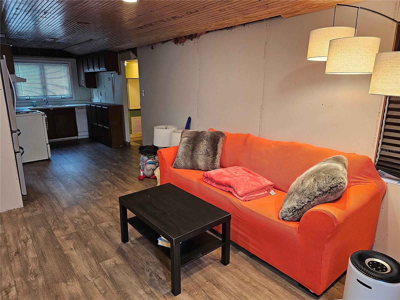 BRADEN CASTLE PARK - Residential