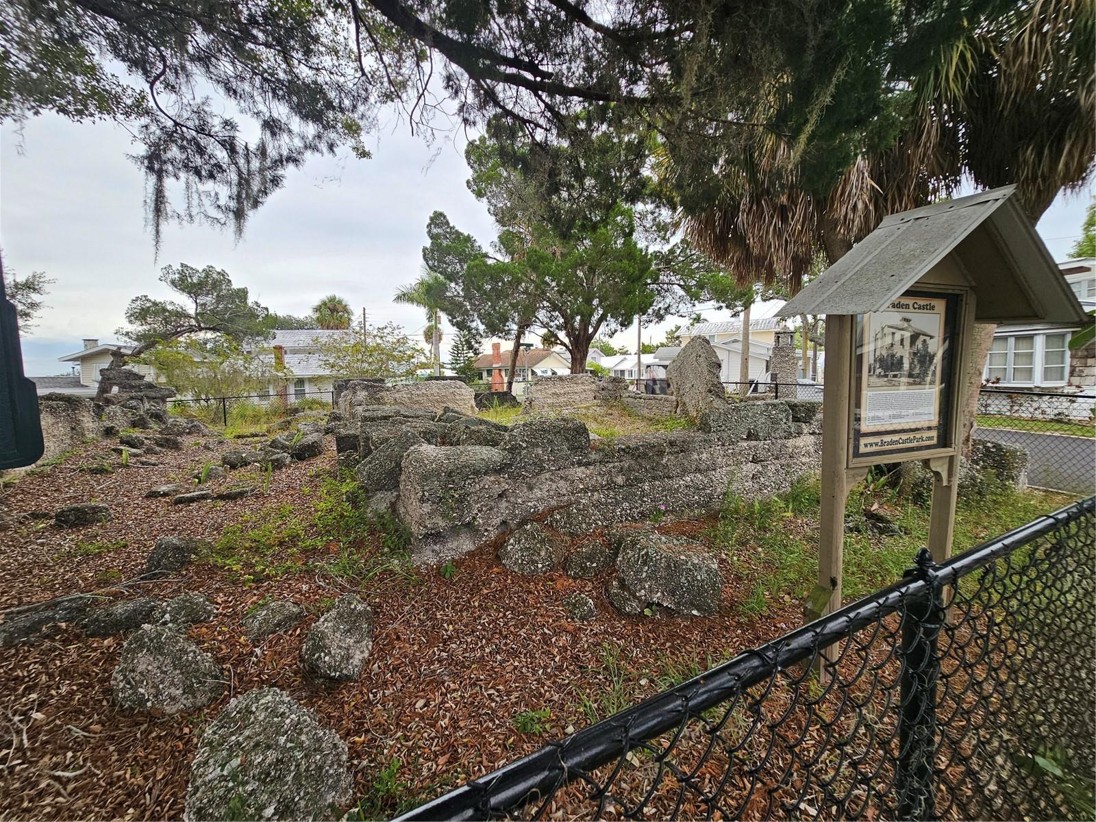 BRADEN CASTLE PARK - Residential