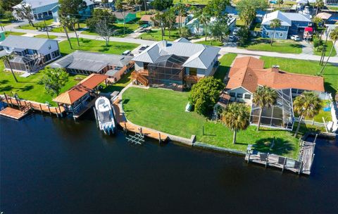 Tiny photo for 2050 NW 18th Street, Crystal River, FL 34428 (MLS # OM721353)